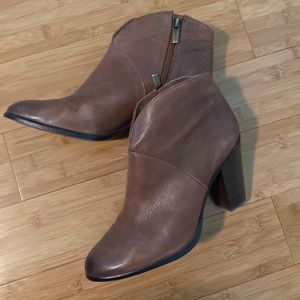Vince Camuto brown leather ankle boot